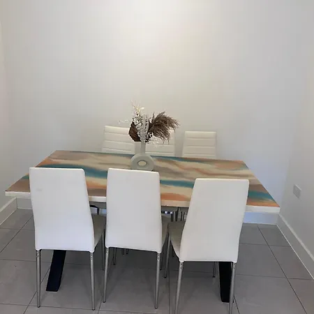 New Build Townhouse Seacroft Near Leeds City Centre *