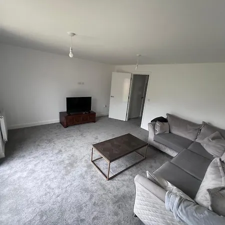 New Build Townhouse Seacroft Near Leeds City Centre